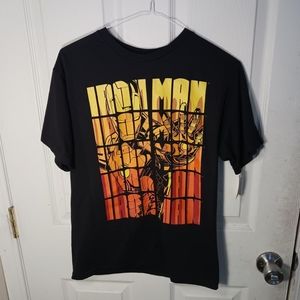 Large, Iron Man Graphic T-shirt
